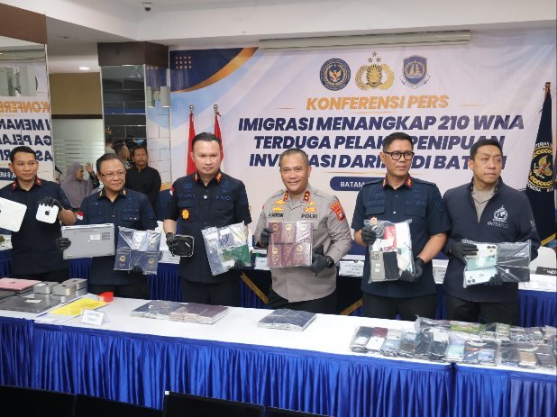Imigrasi Amankan 210 WNA Terkait Dugaan Online Scam di Batam