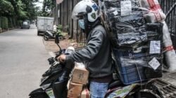 kurir paket di bandung