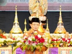 Waisak 2570 BE, Menag Nasaruddin Umar: Dharma Jadi Pelita Kehidupan untuk Menjaga Perdamaian Dunia