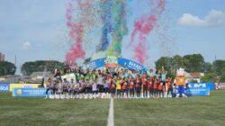 Para pemenang MilkLife Soccer Challenge (MLSC) Bekasi Seri 2 2025 - 2026 yang diselenggarakan di Bekasi International Soccer Field dan Lap. Yonif 202 Tajimalela pada 28 April hingga 3 Mei 2026 sukses digelar. (Foto: MLSC).