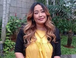 Pinkan Mambo Blak-blakan Soal Perceraian dengan Arya Khan