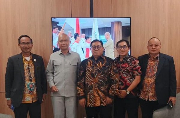 SMSI Pusat dan ABPEDNAS Perkuat Sinergi Nasional untuk Transparansi Pemerintahan Desa