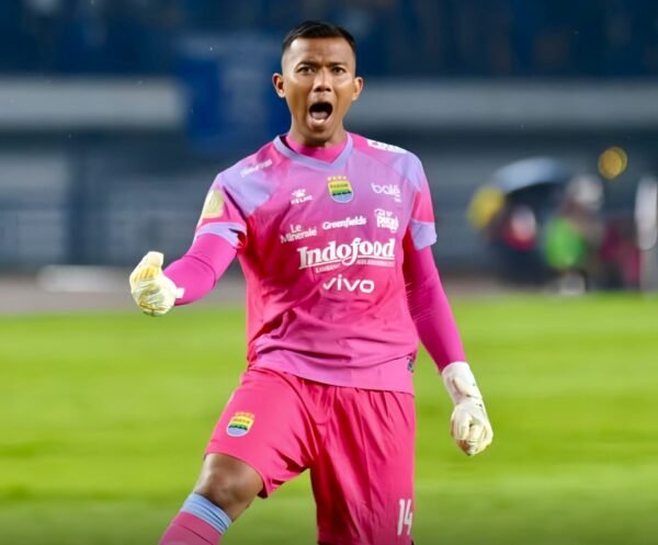 Teja Paku Alam Jadi Tembok Kokoh, Persib Amankan Kemenangan atas Persija
