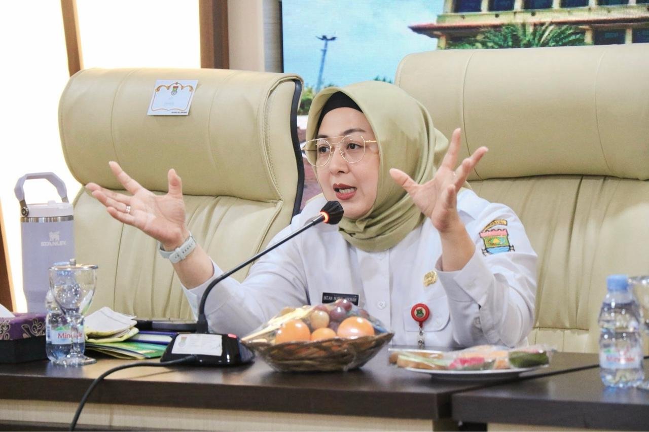 Wabup Tangerang Intan Nurul Hikmah pada acara Sosialisasi Isbat Nikah Terpadu di Puspemkab. (Foto: Ist/sp)