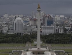 Langit Jakarta Hari Ini Dominan Berawan, BMKG Prakirakan Hujan Turun Bertahap