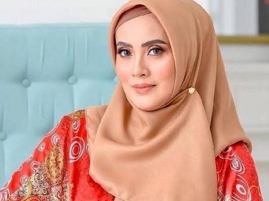 Elma Theana