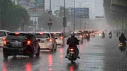 Malam Takbiran Idul Adha, BMKG Prediksi Sebagian Jakarta Diguyur Hujan Ringan