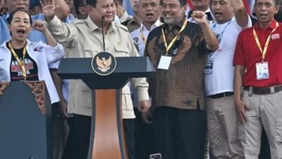 Hari Buruh, Presiden Instruksikan Rampungkan RUU Ketenagakerjaan