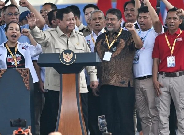 Hari Buruh, Presiden Instruksikan Rampungkan RUU Ketenagakerjaan