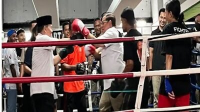 Pramono Resmikan Arena Tinju di Kolong Flyover Pasar Rebo