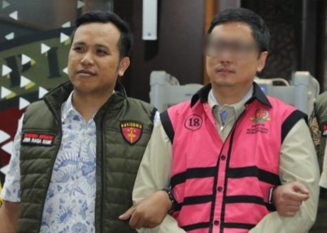 Kejagung Tahan Komisaris PT YAT dalam Kasus Korupsi MBG