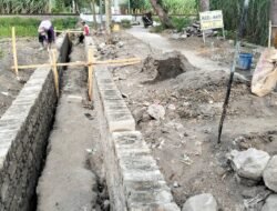 DPUPR Kediri Benahi Drainase Manisrenggo