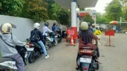 Harga Pertamax Naik Jadi Rp16.250 per Liter, Warga Lebak Ramai-ramai Beralih ke Pertalite