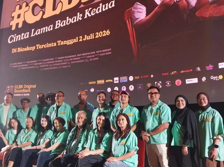 CLBK