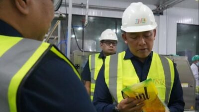 Distribusi Minyak Goreng ke Indonesia Timur Dipercepat, PalmCo Operasikan Fasilitas Pengemasan di Surabaya