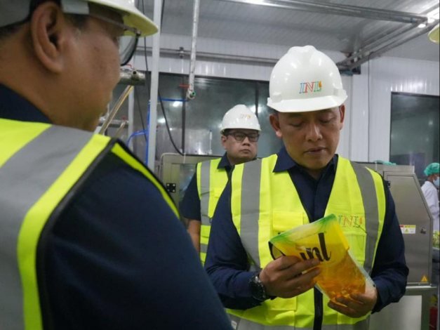 Distribusi Minyak Goreng ke Indonesia Timur Dipercepat, PalmCo Operasikan Fasilitas Pengemasan di Surabaya