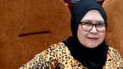 Elza Syarief mundur sebagai kuasa hukum Sony Sonjaya dan mengungkap alasan di tengah penyidikan dugaan korupsi Program MBG