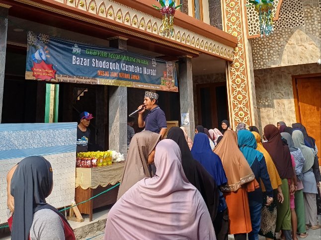 Gebyar Muharram Miftahul Jannah Meriah, Beras Rp 13 Ribu Ludes hingga Lomba Dewasa Berilmu Penuh Tawa