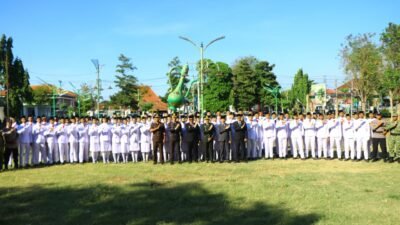 Bersama Forkopimda Dandim 0820/Probolinggo Letkol Inf Ribut Yodo Apriantono Hadiri Upacara Hari Lahirnya Pancasila