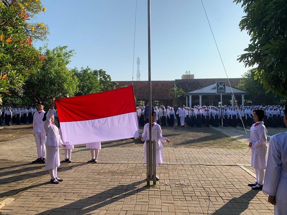 SMP Negeri 4 Pasuruan Gelar Upacara Peringatan Hari Lahir Pancasila Tahun 2026