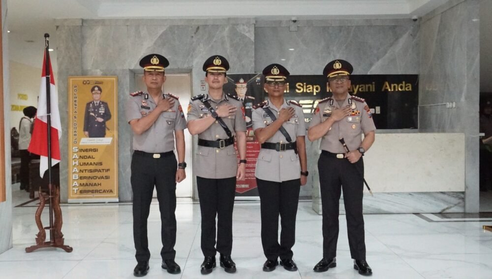 Kapolresta Sidoarjo Pimpin Sertijab Kapolsek Taman, Tekankan Integritas dan Pelayanan Prima