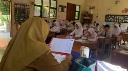 Asesmen Sumatif Akhir Tahun (ASAT) SMP Negeri 4 Pasuruan Berjalan Tertib dan Lancar