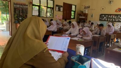 Asesmen Sumatif Akhir Tahun (ASAT) SMP Negeri 4 Pasuruan Berjalan Tertib dan Lancar
