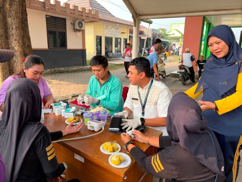 Puskesmas Sukamulya, Kabupaten Tangerang Gelar Pemeriksaan Kesehatan Gratis Setelah Senam Bersama