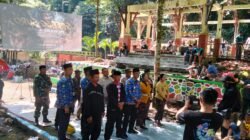 Jaga Adat Dan Tradisi, Koramil Lumbang Kawal dan Amankan Pelaksanaan Grebeg Suro