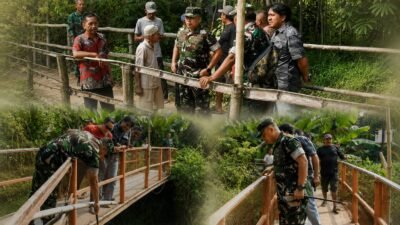Jembatan Penghubung Dua Desa di Winongan Memprihatinkan, Dandim 0819 Turun Langsung ke Lokasi