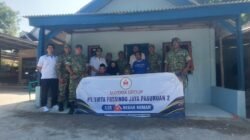 Batuud Koramil Hadiri Serah Terima RTLH Bantuan CSR PT Tirta Fresindo Jaya di Kejayan