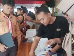 SMP Negeri 4 Pasuruan Layani Pengambilan Ijazah Lulusan Tahun Ajaran 2025/2026 Secara Tertib dan Terorganisir