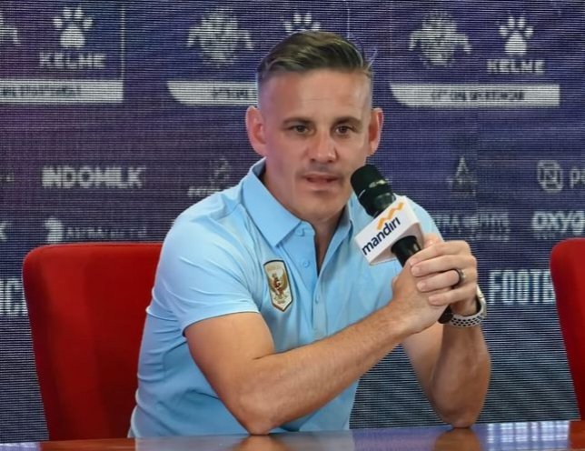 John Herdman minta timnas Indonesia tak cepat puas