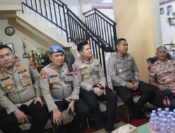 Kapolres Tangsel Beri Dukungan kepada Anggota yang Sakit Menahun