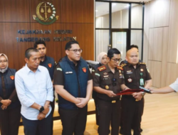 Kejari Tangsel Tahan Pegawai Pegadaian