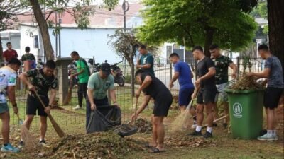 Warga Lanud Halim Perdanakusuma Gotong Royong Dukung Program Indonesia ASRI