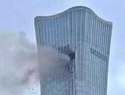 Otoritas China Ungkap Korban Insiden Pesawat Tabrak Gedung