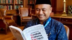 Membaca Korupsi dari Perspektif Kekuasaan