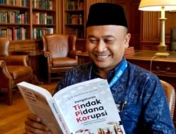 Membaca Korupsi dari Perspektif Kekuasaan