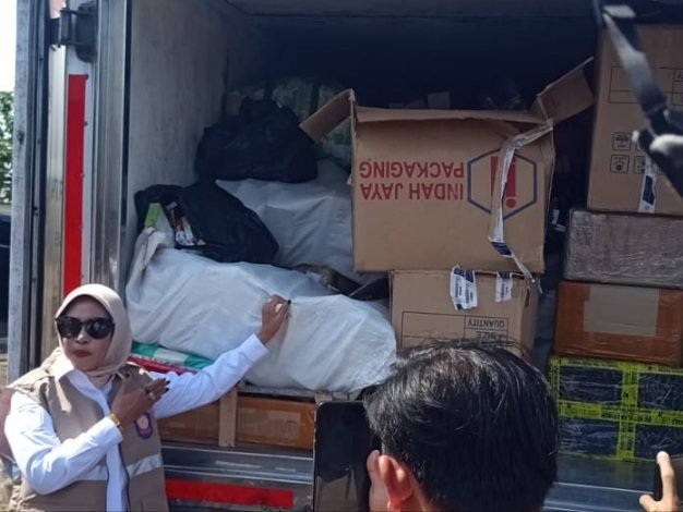 Wabup Mimik: Pemberantasan Rokok Ilegal Harus Menyasar Pelaku Utama, Bukan Pedagang Kecil