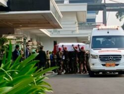 Jenazah Ryamizard Ryacudu Disemayamkan di Kemhan, Prabowo Beri Penghormatan Terakhir