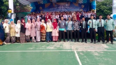 Haru dan Meriah, SDN Kademangan 02 Lepas Siswa Kelas VI Lewat Pentas Seni