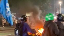 Ketegangan Warnai Aksi di Salemba, Kemacetan Berangsur Terurai