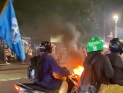 Ketegangan Warnai Aksi di Salemba, Kemacetan Berangsur Terurai