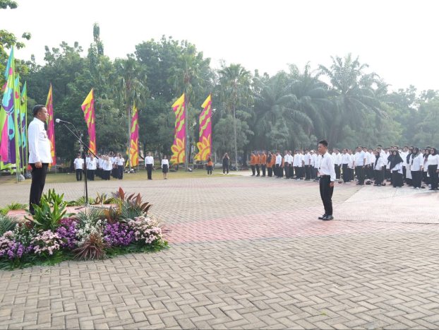 Wali Kota Jakarta Timur Lepas 1.812 Petugas Sensus Ekonomi 2026