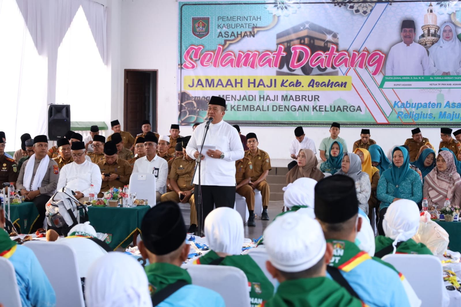 240 Jamaah Haji Asahan Disambut Haru di Gedung Tahfiz