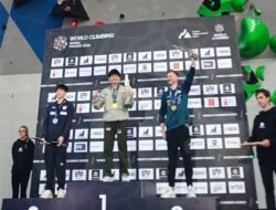Srondeng Cetak Sejarah Emas Lead di Praha