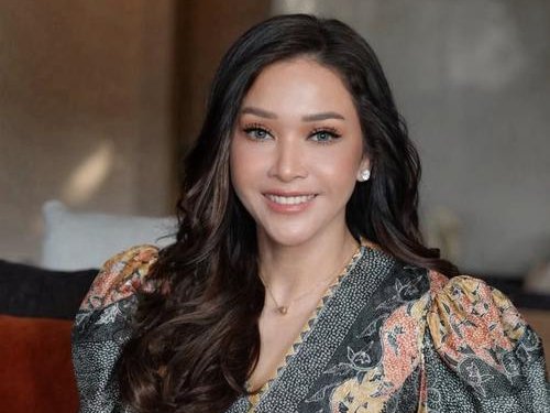 Syifa Hadju