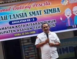 Camat Kisaran Timur Dukung Sekolah Lansia