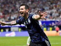 Argentina Menang Dramatis Lawan Inggris